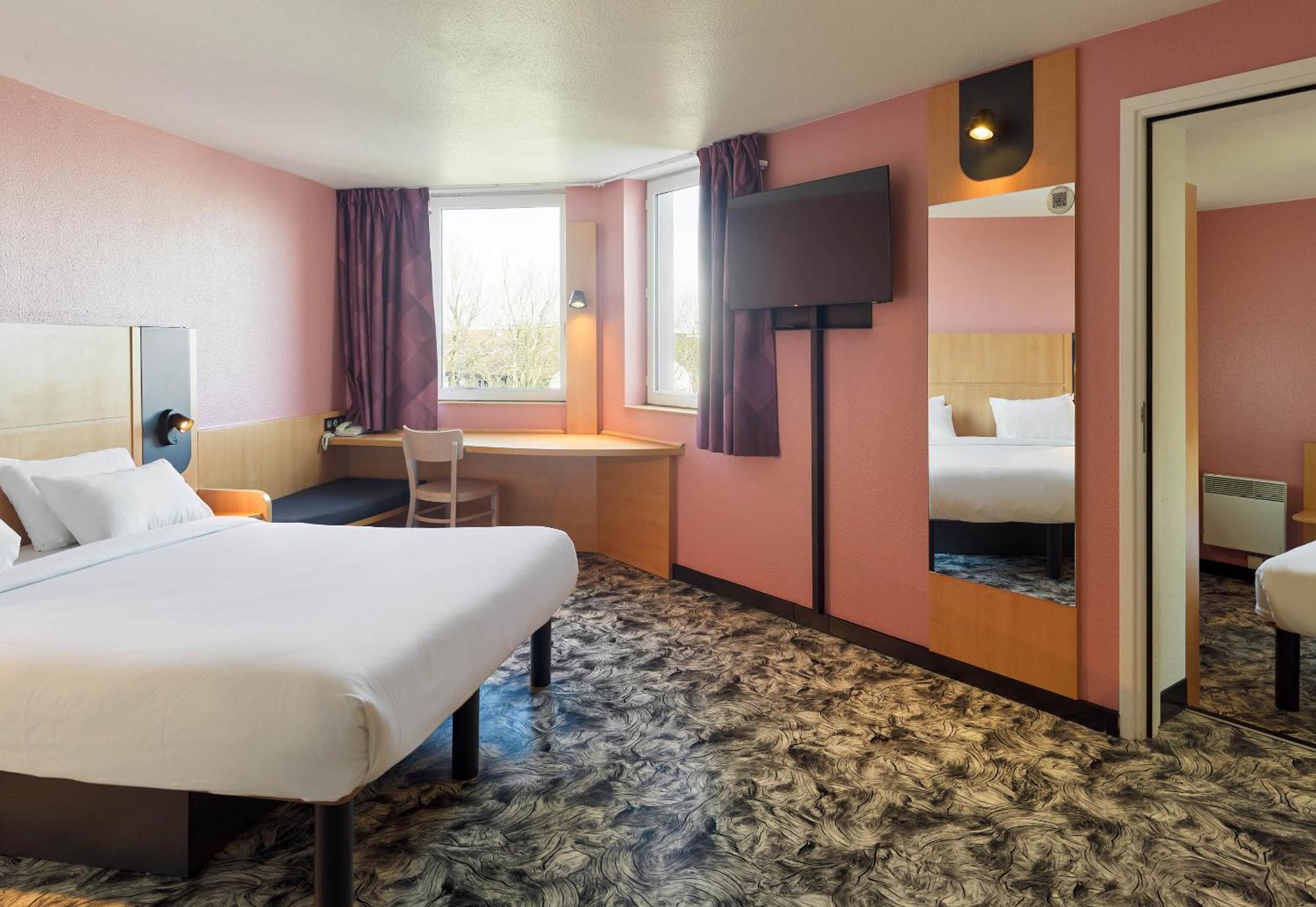 ไอบิส ปารีส ออร์ลี เริงกีส Hotel เรอจิส ภายนอก รูปภาพ