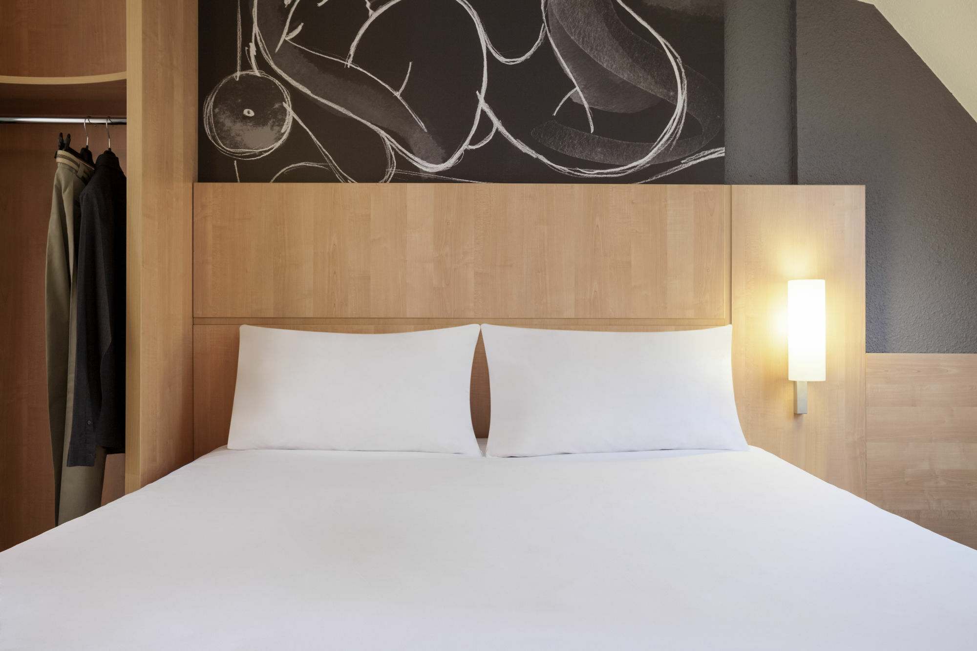 ไอบิส ปารีส ออร์ลี เริงกีส Hotel เรอจิส ภายนอก รูปภาพ