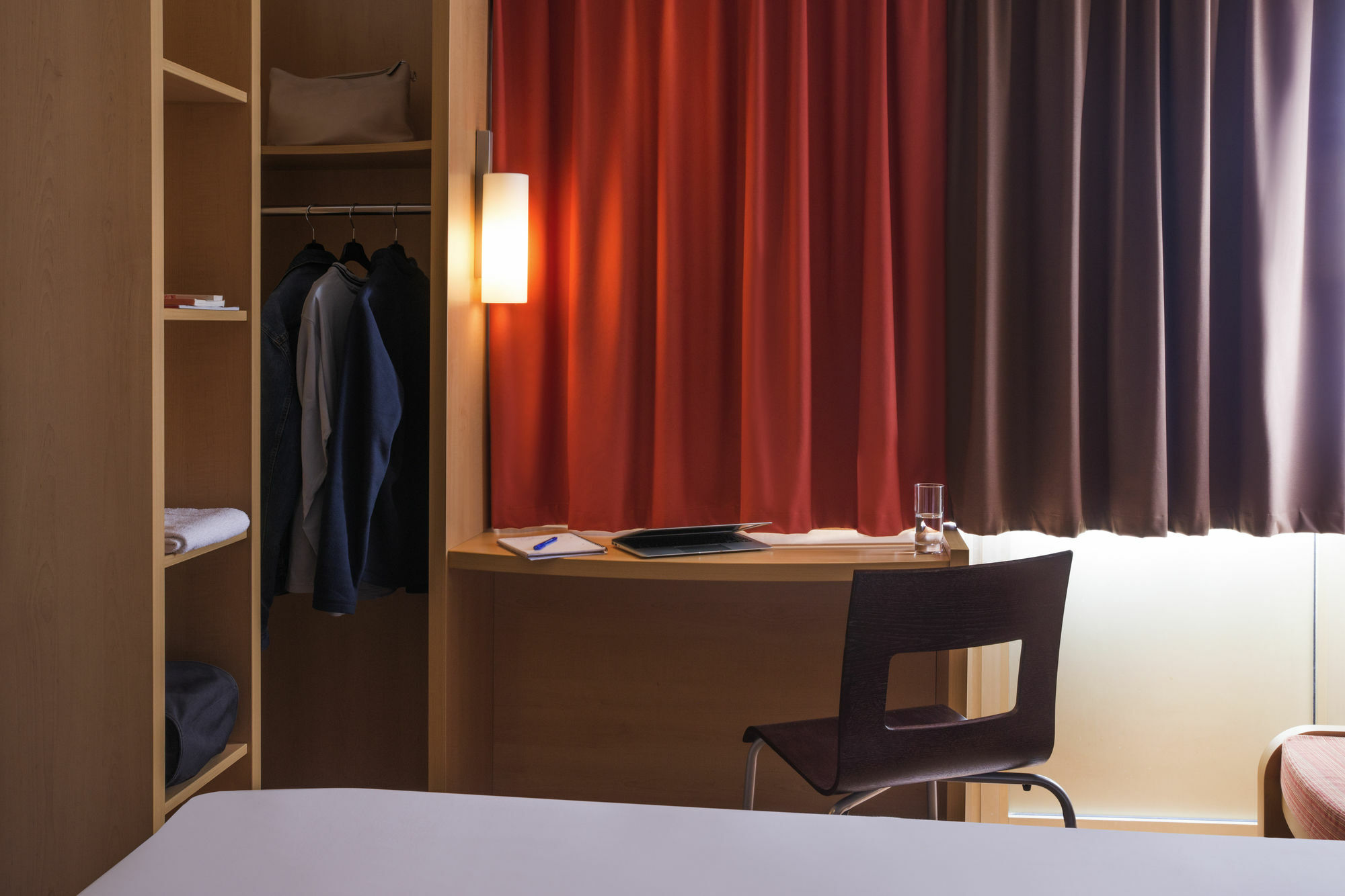 ไอบิส ปารีส ออร์ลี เริงกีส Hotel เรอจิส ภายนอก รูปภาพ